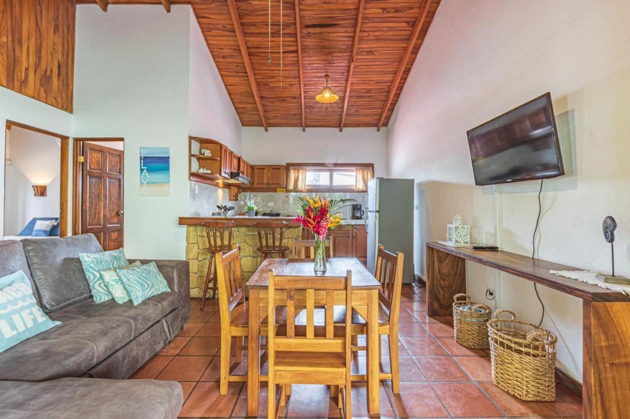 Ola Bonita Beachfront Apart Hotel Playa Hermosa  Dış mekan fotoğraf