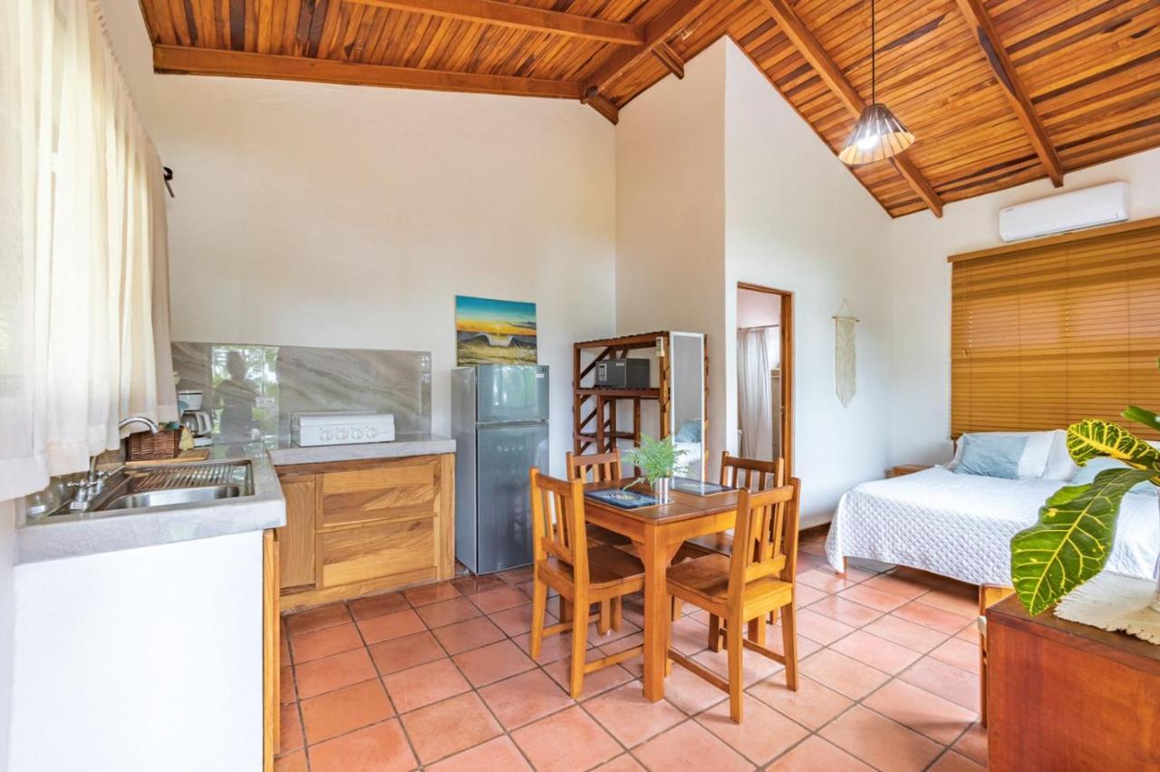 Ola Bonita Beachfront Apart Hotel Playa Hermosa  Dış mekan fotoğraf