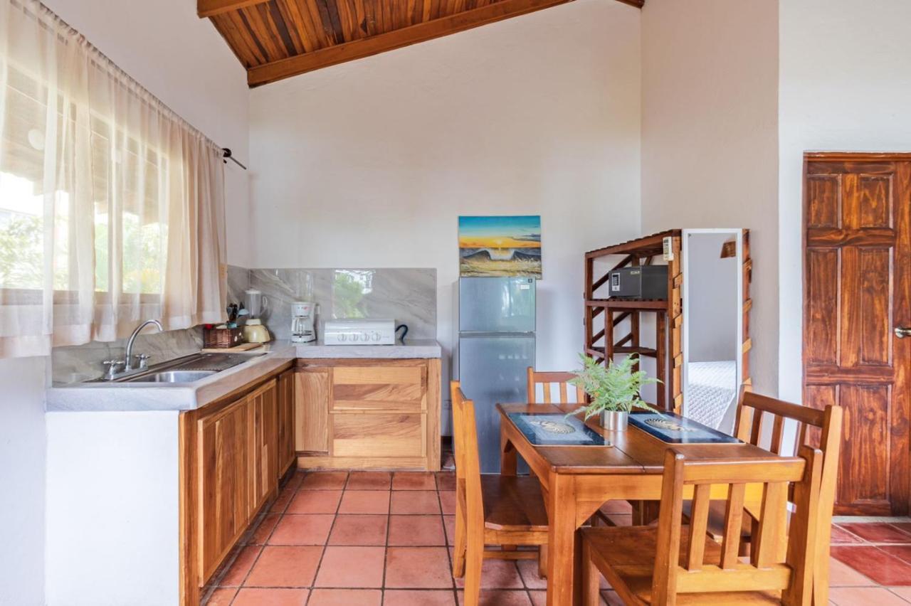 Ola Bonita Beachfront Apart Hotel Playa Hermosa  Dış mekan fotoğraf